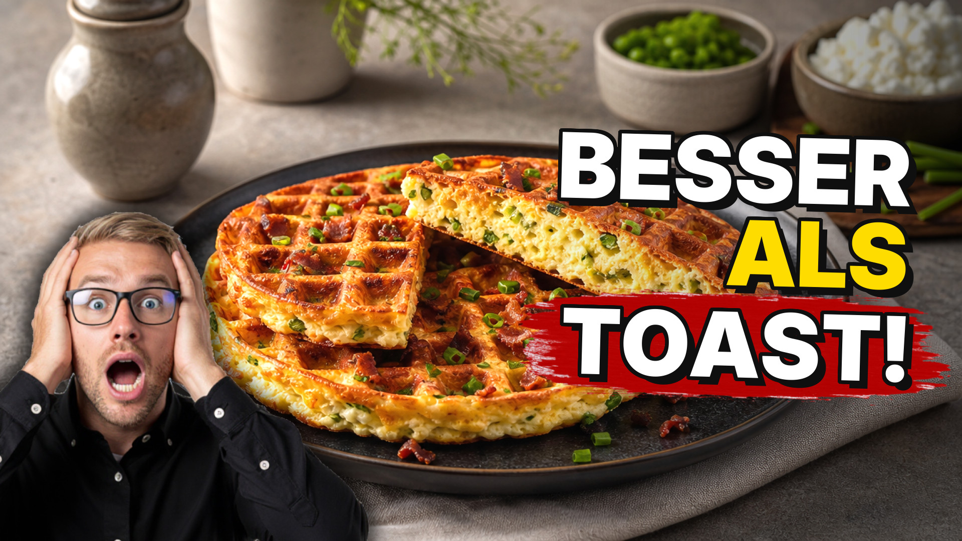 Herzhafte Low-Carb-Waffeln mit Hüttenkäse und Käse